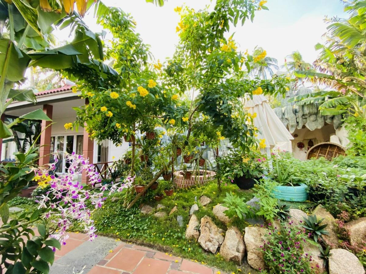 Lotus Garden Muine Resort & Spa Mui Ne Bagian luar foto