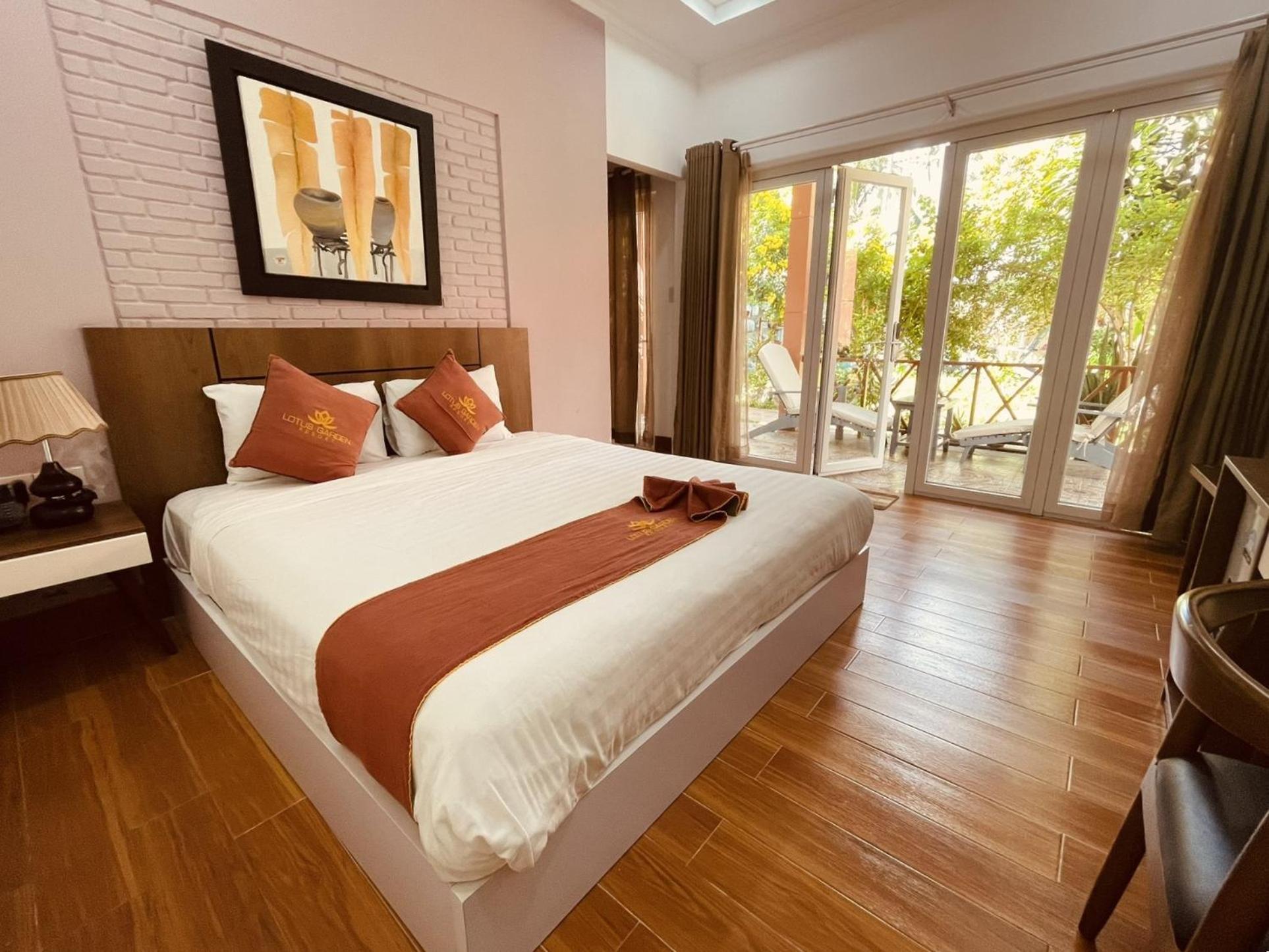 Lotus Garden Muine Resort & Spa Mui Ne Bagian luar foto