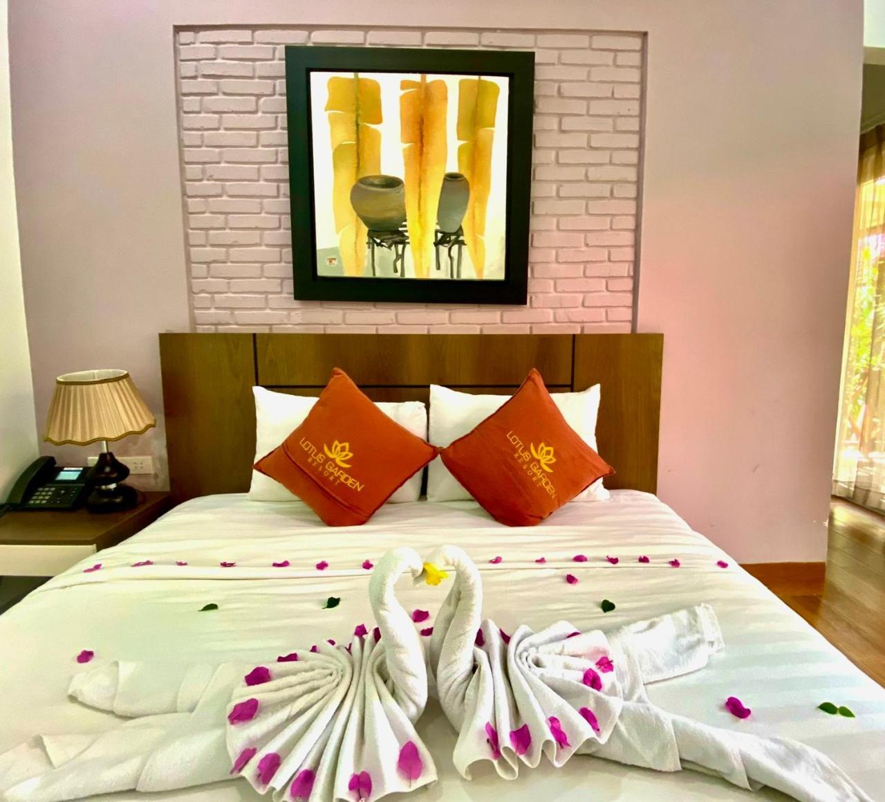 Lotus Garden Muine Resort & Spa Mui Ne Bagian luar foto